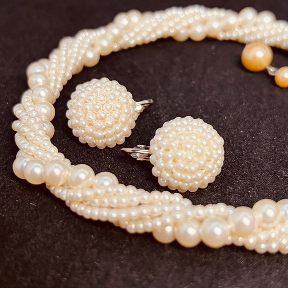 Vintage Twisted 6 Strand Faux Pearl Necklace And Clip On Earrings Set (3833) - Picture 4 of 10